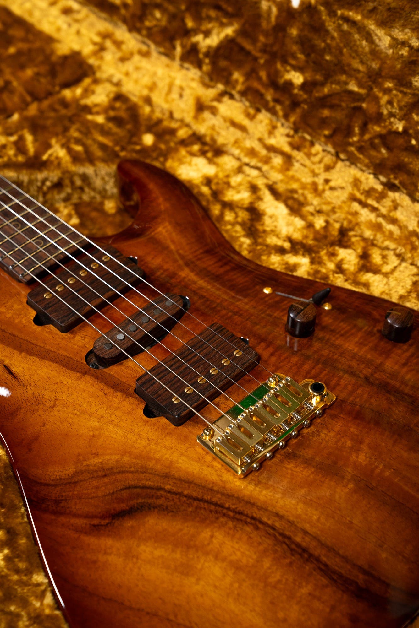 Suhr 2015 Collection Standard Carve-Top (1of10, #27151) Natural Burst - Pre-Owned