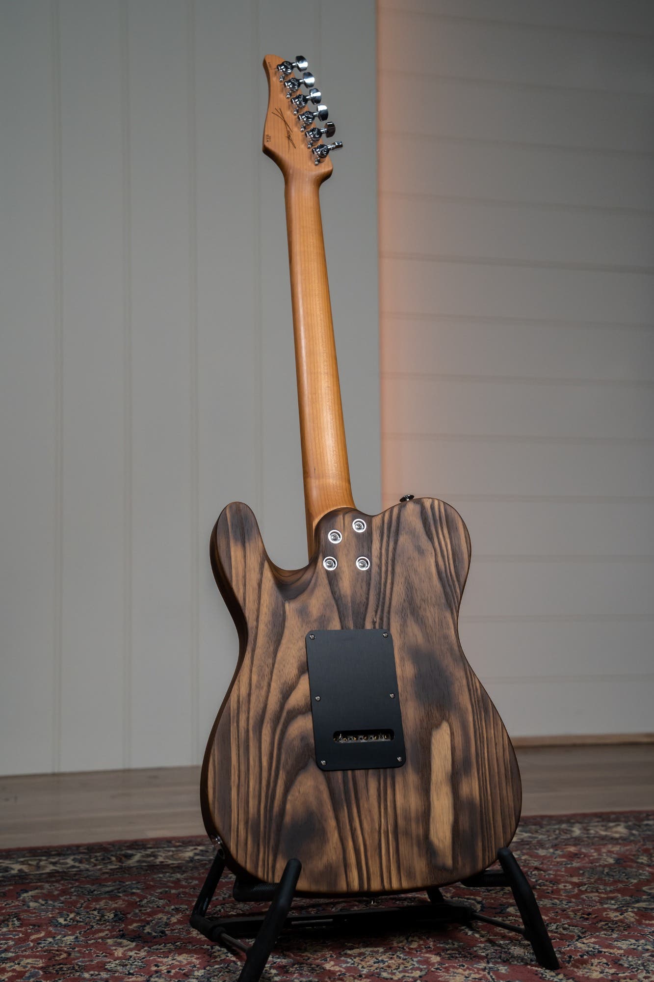 Suhr Andy Wood Signature Modern T HH - Whiskey Barrel (510 Tremolo)