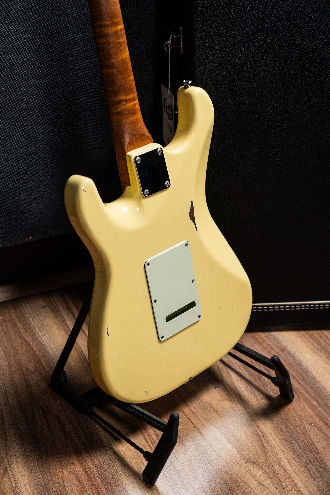 Suhr Dealer Select Classic Antique Electric Guitar - Vintage Yellow Custom