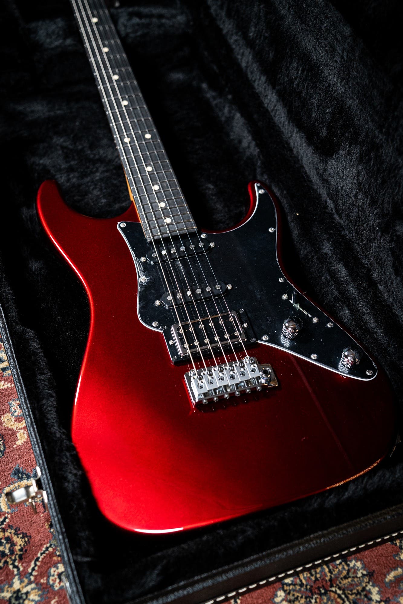 Suhr Pete Thorn Suhr Standard Signature HSS - Garnet Red EB