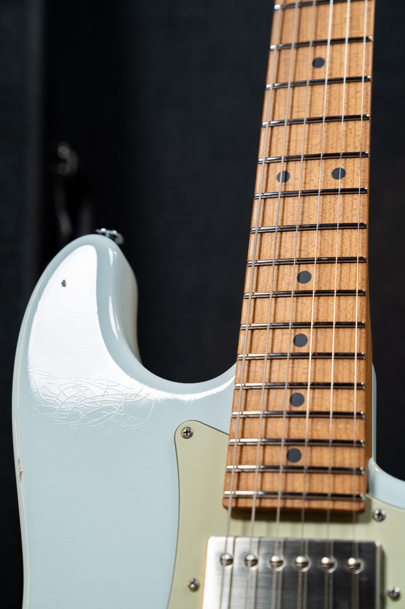 Suhr Ian Thornley Signature Classic S Antique w/Case - Sonic White