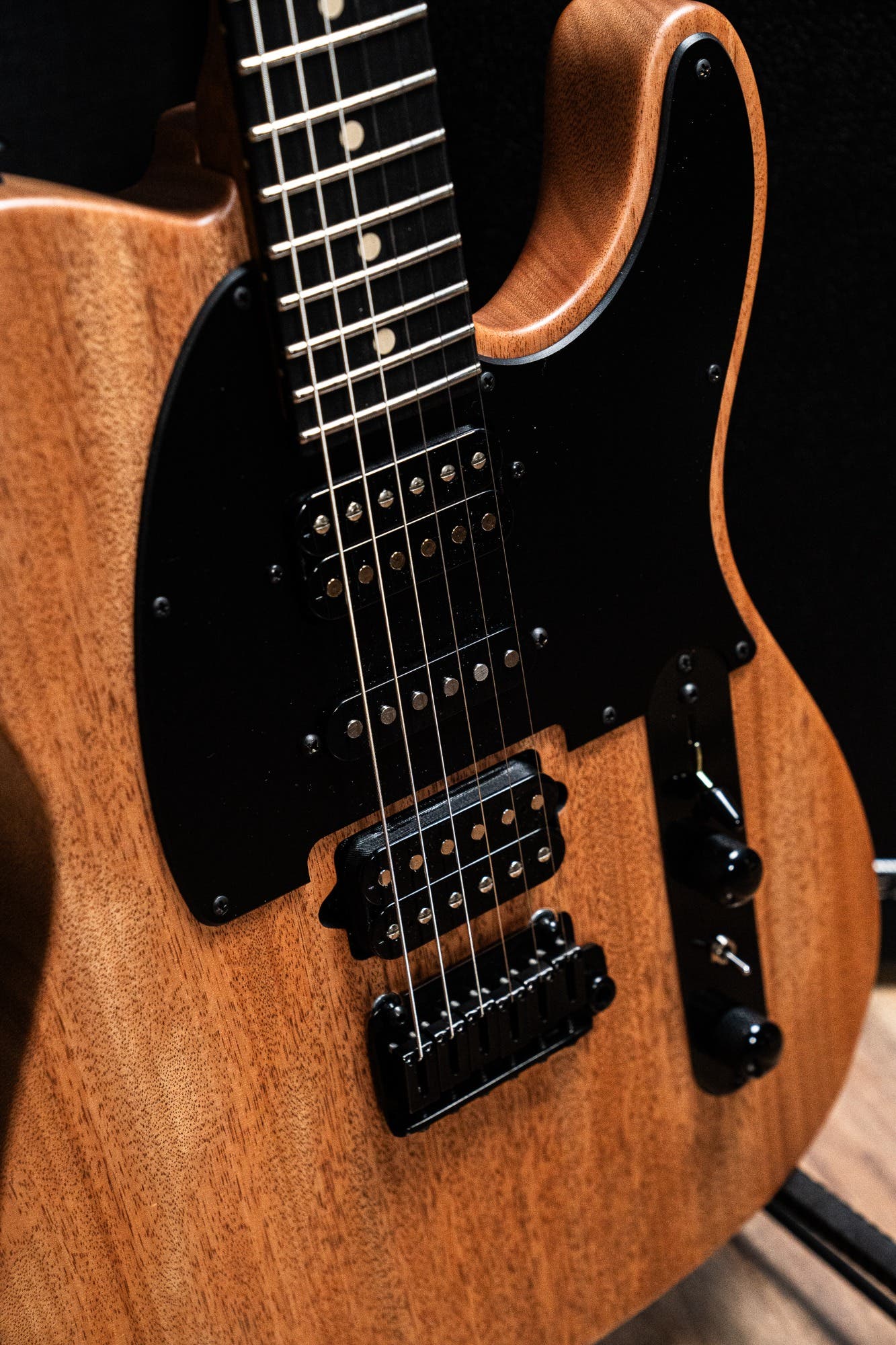 Suhr Ian Thornley Signature Classic T w/Case - Satin African Okoume EB