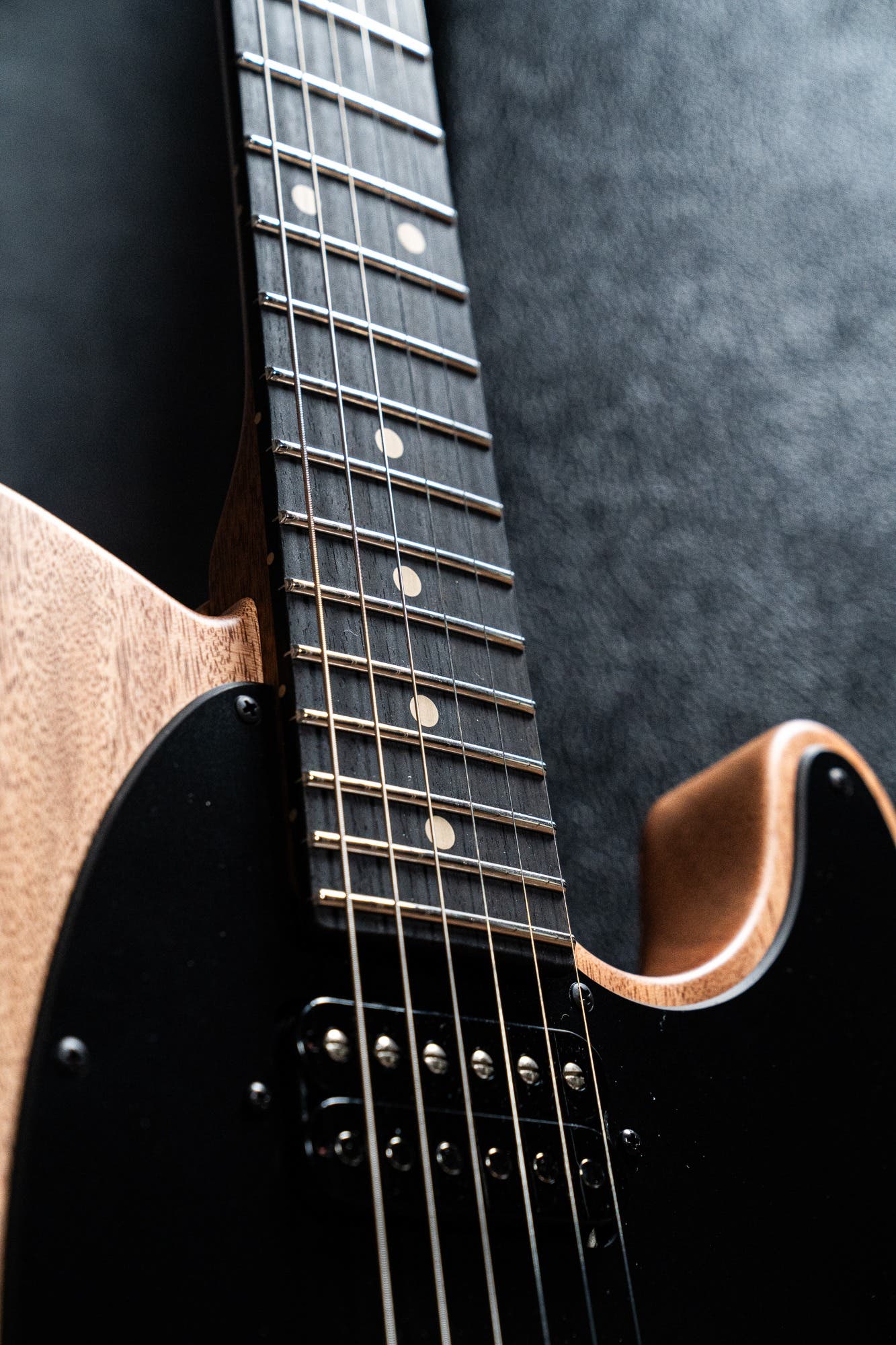 Suhr Ian Thornley Signature Classic T w/Case - Satin African Okoume EB