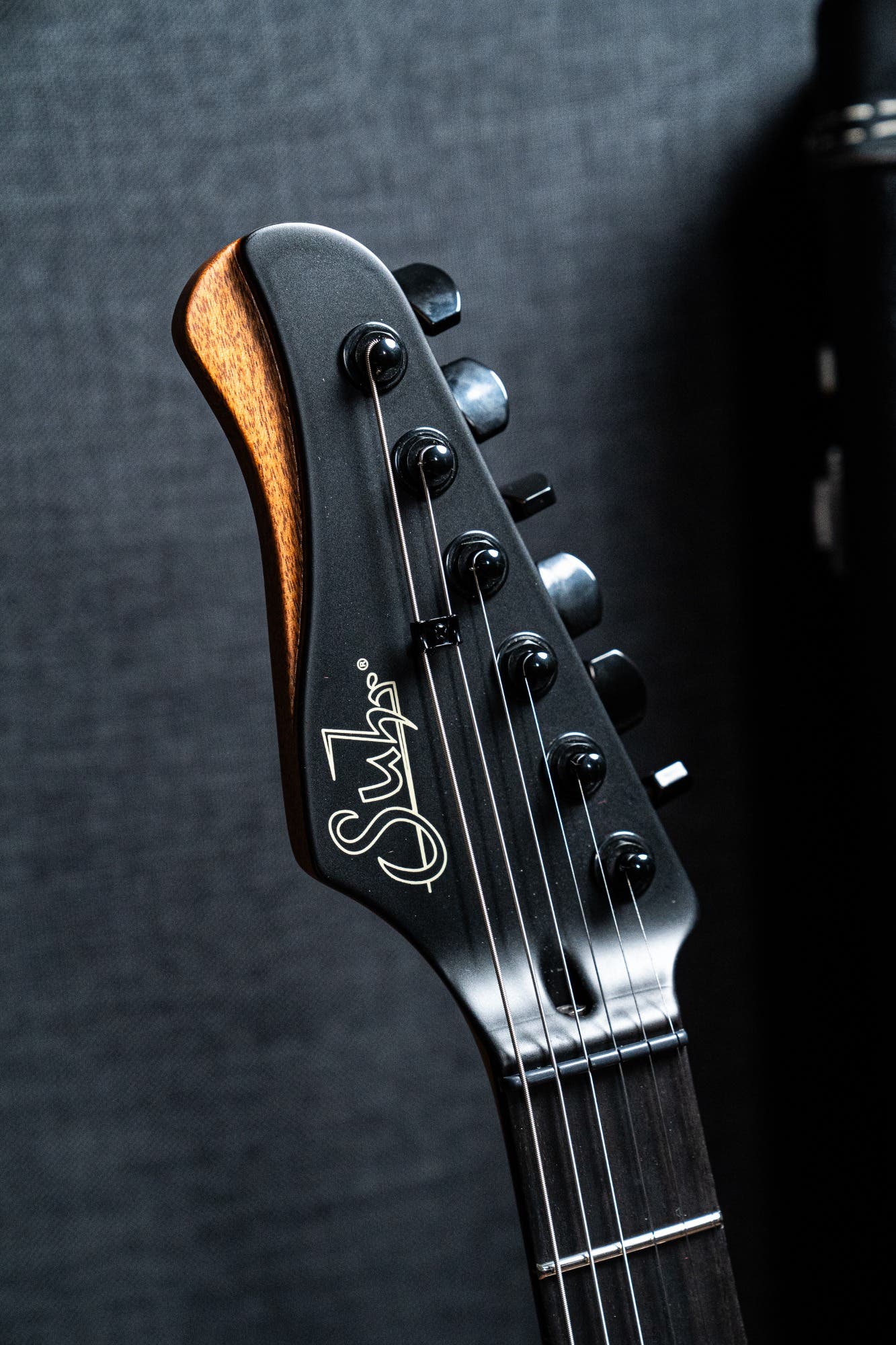 Suhr Ian Thornley Signature Classic T w/Case - Satin African Okoume EB