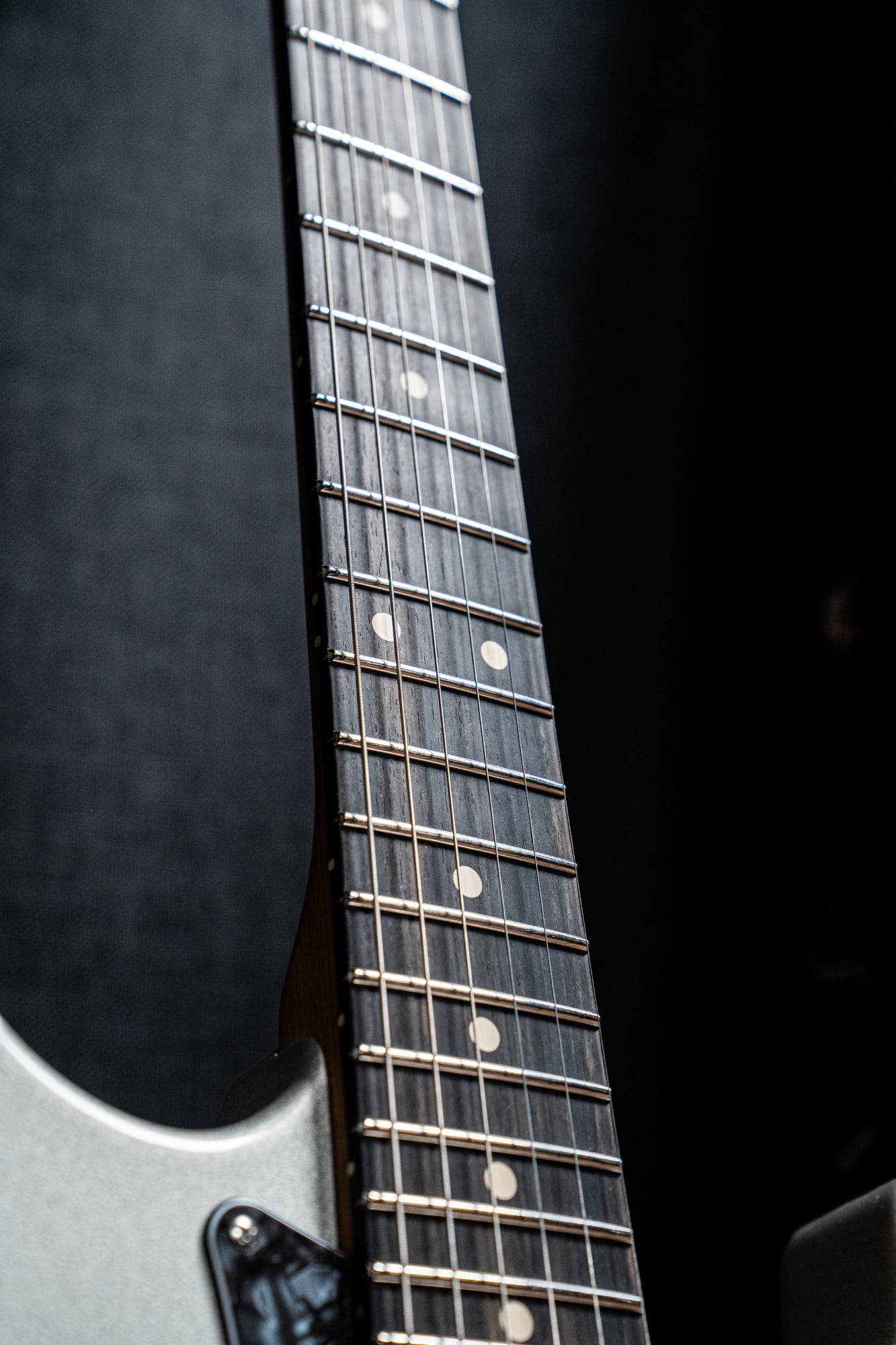 Suhr Pete Thorn Signature Standard HSS w/Case - Inca Silver EB