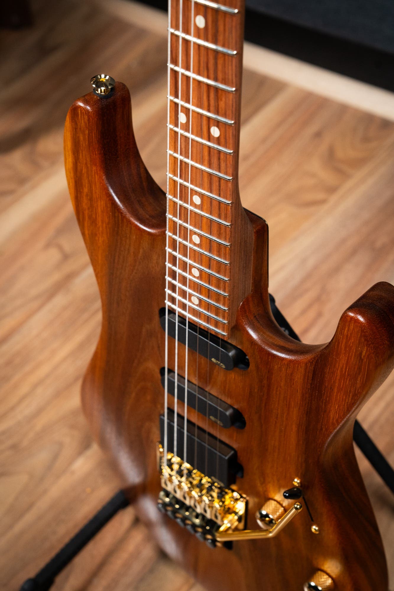 Suhr Reb Beach Signature Standard Guitar w/Case - Satin Koa PF