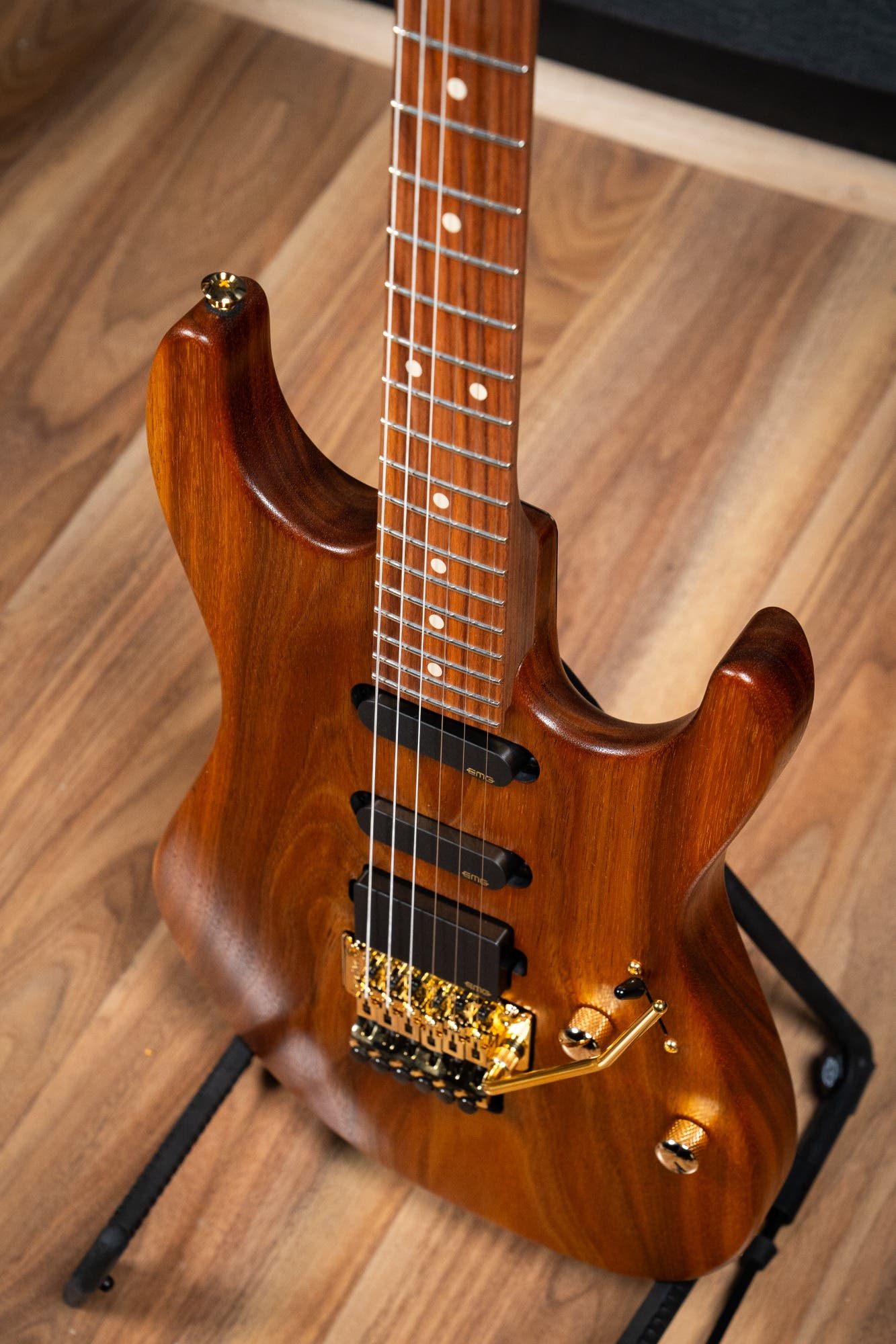 Suhr Reb Beach Signature Standard Guitar w/Case - Satin Koa PF