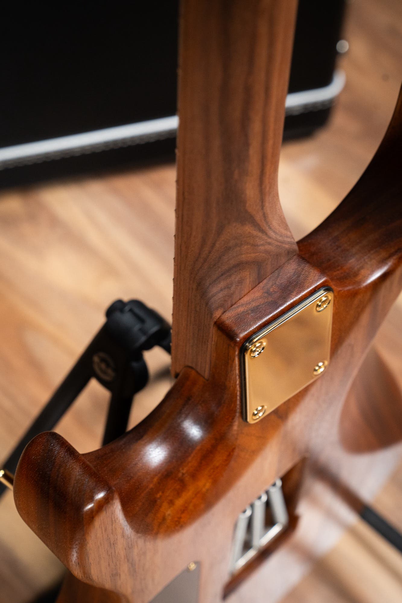 Suhr Reb Beach Signature Standard Guitar w/Case - Satin Koa PF