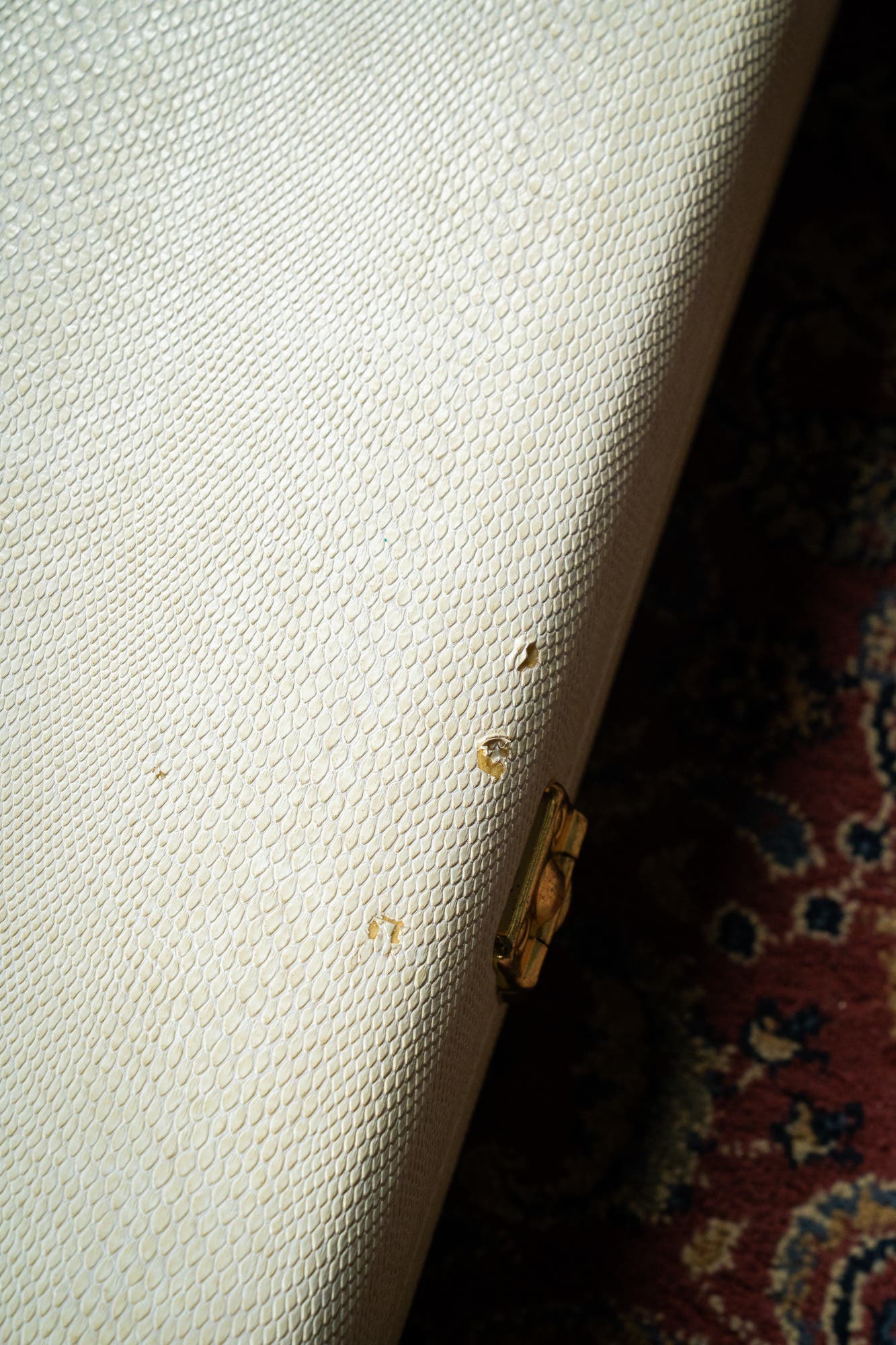 Suhr 2015 Collection Modern Carve Top w/Case + Matching Pedal - Figured Redwood - Pre-Owned (#27209)