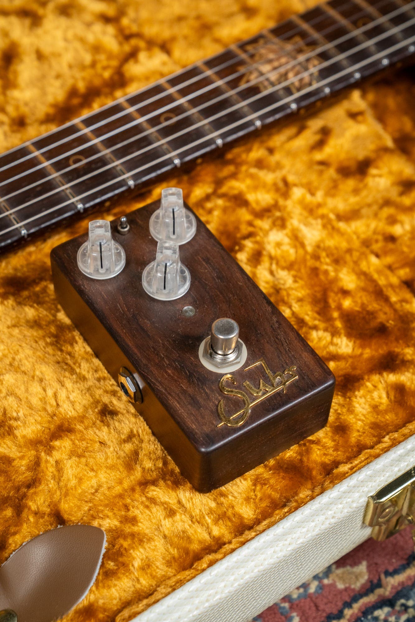 Suhr 2015 Collection Modern Carve Top w/Case + Matching Pedal - Figured Redwood - Pre-Owned (#27209)