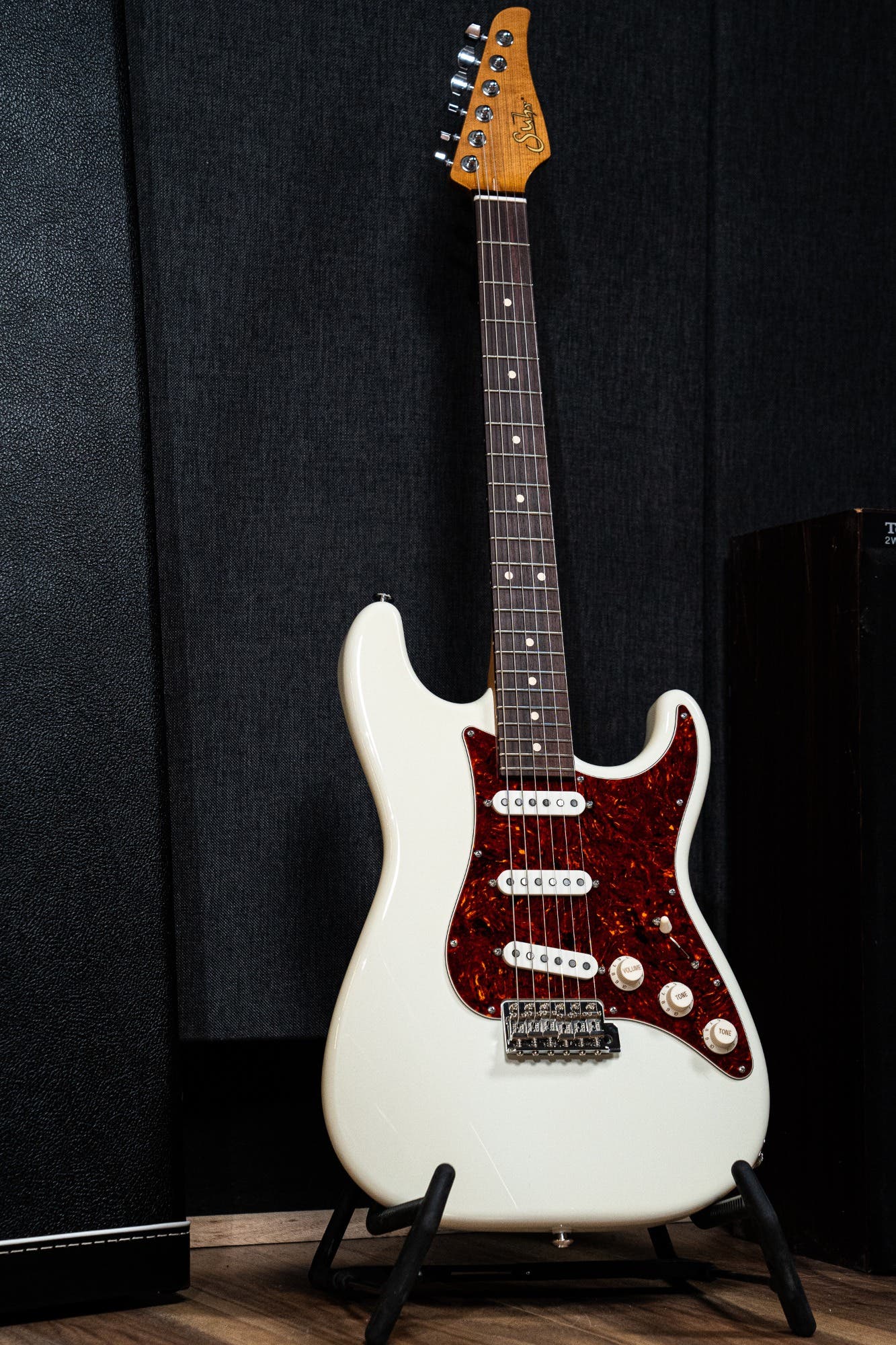 Suhr Scott Henderson Signature Classic Guitar - Olympic White