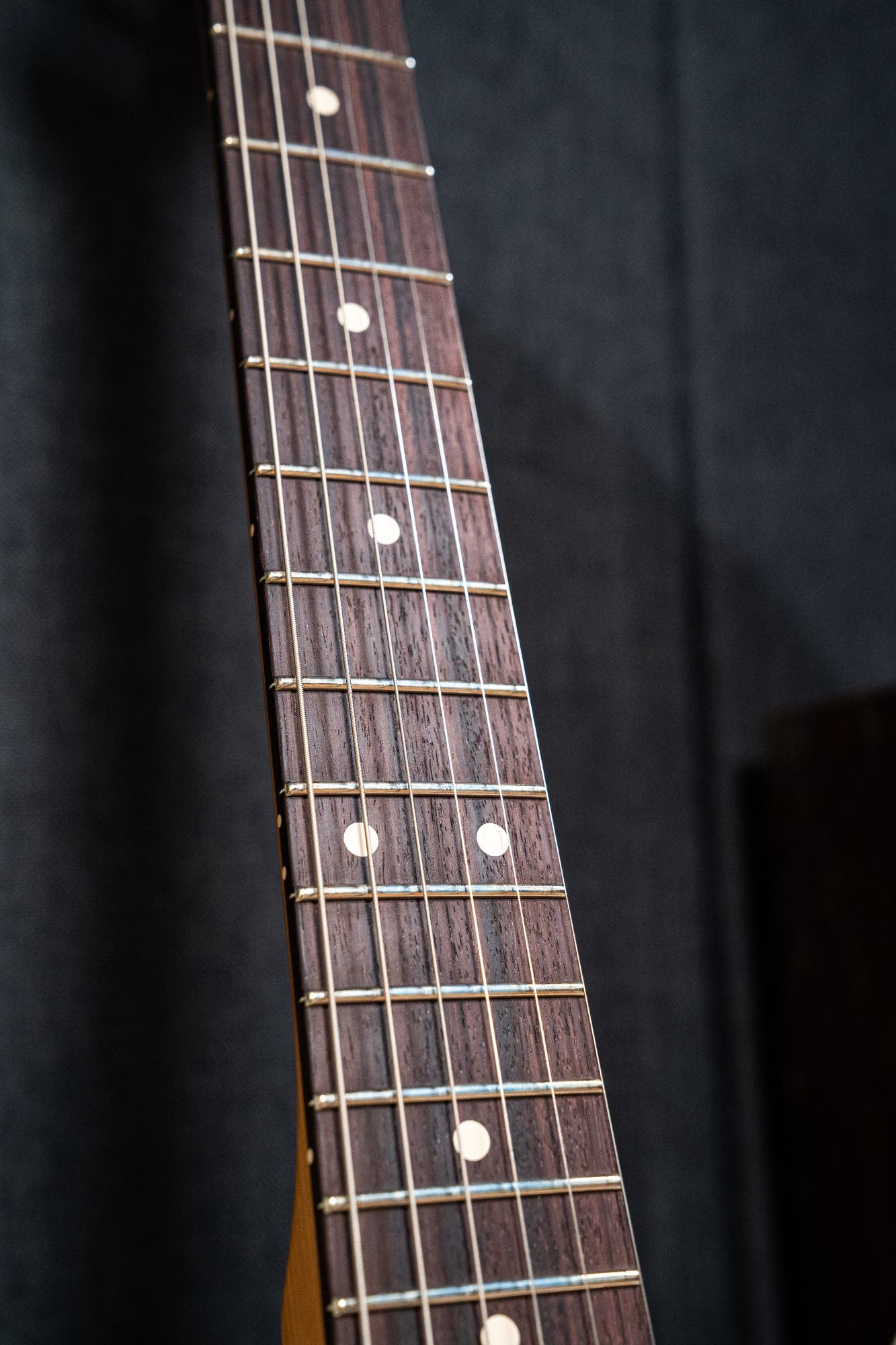 Suhr Scott Henderson Signature Classic Guitar - Olympic White