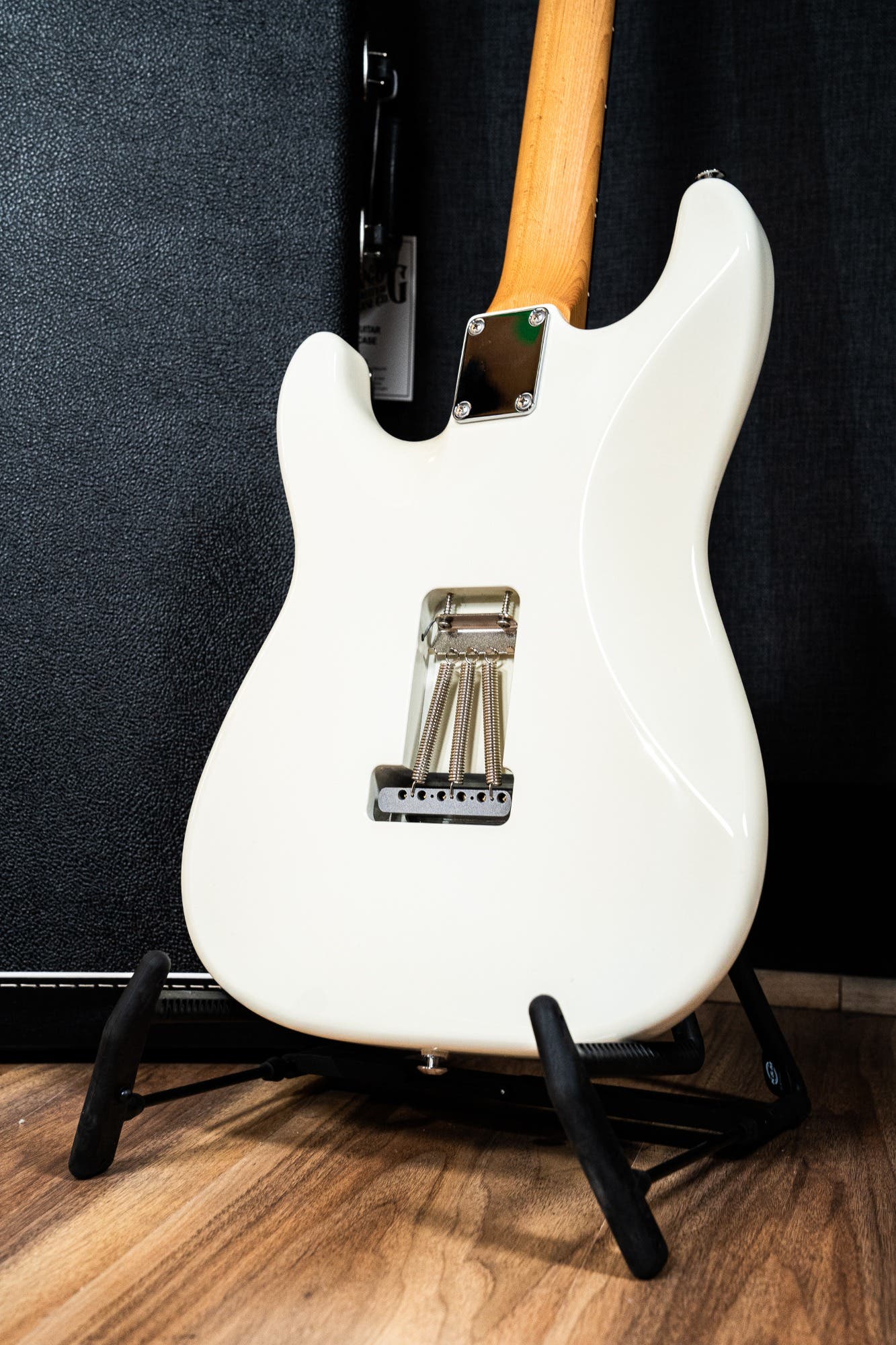 Suhr Scott Henderson Signature Classic Guitar - Olympic White