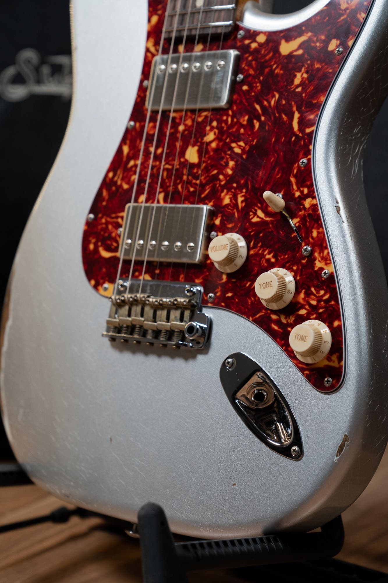 Suhr Classic S Antique HH Electric Guitar w/Gigbag - Firemist Silver