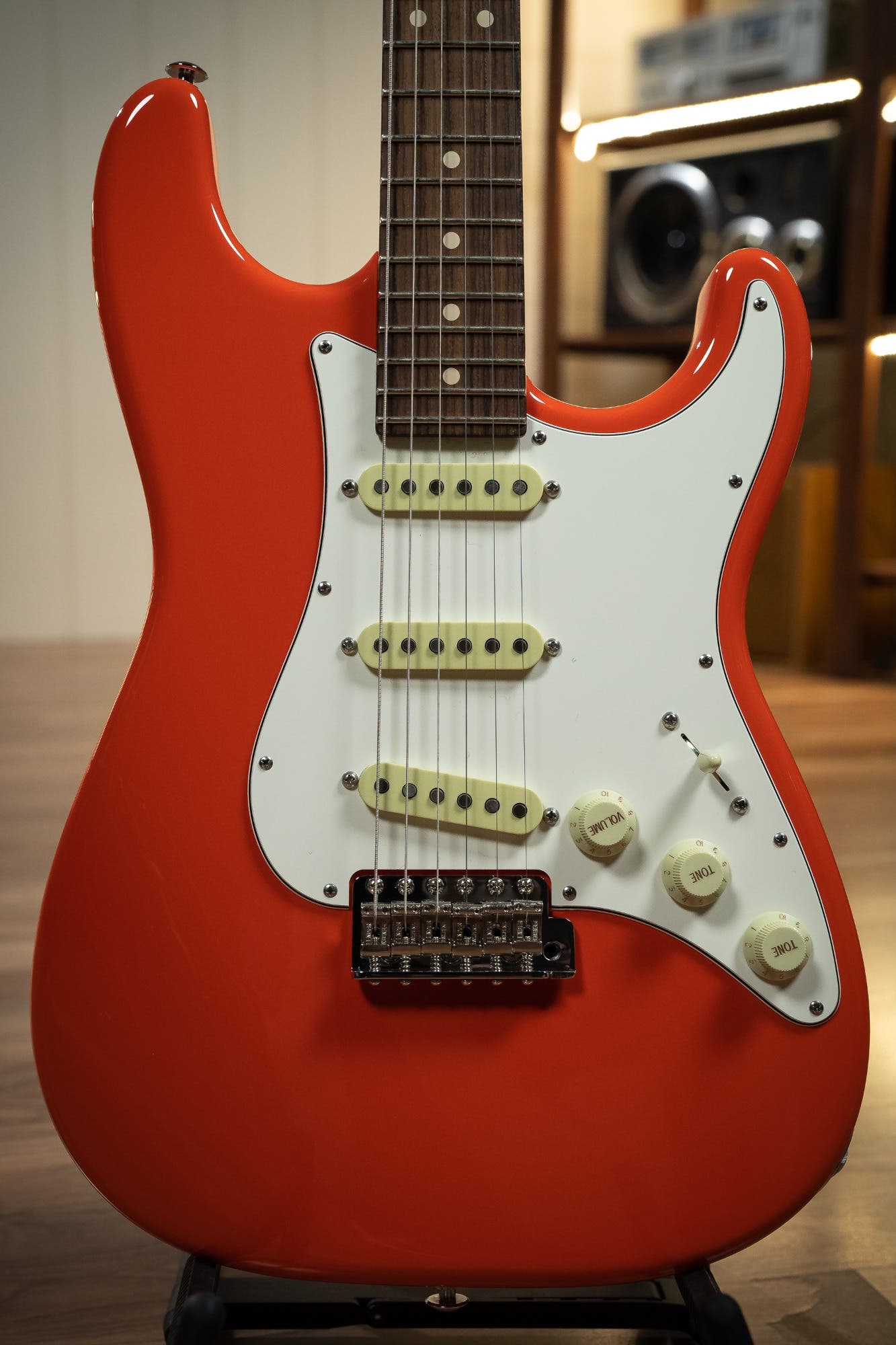 Suhr Scott Henderson Classic S - Fiesta Orange RW