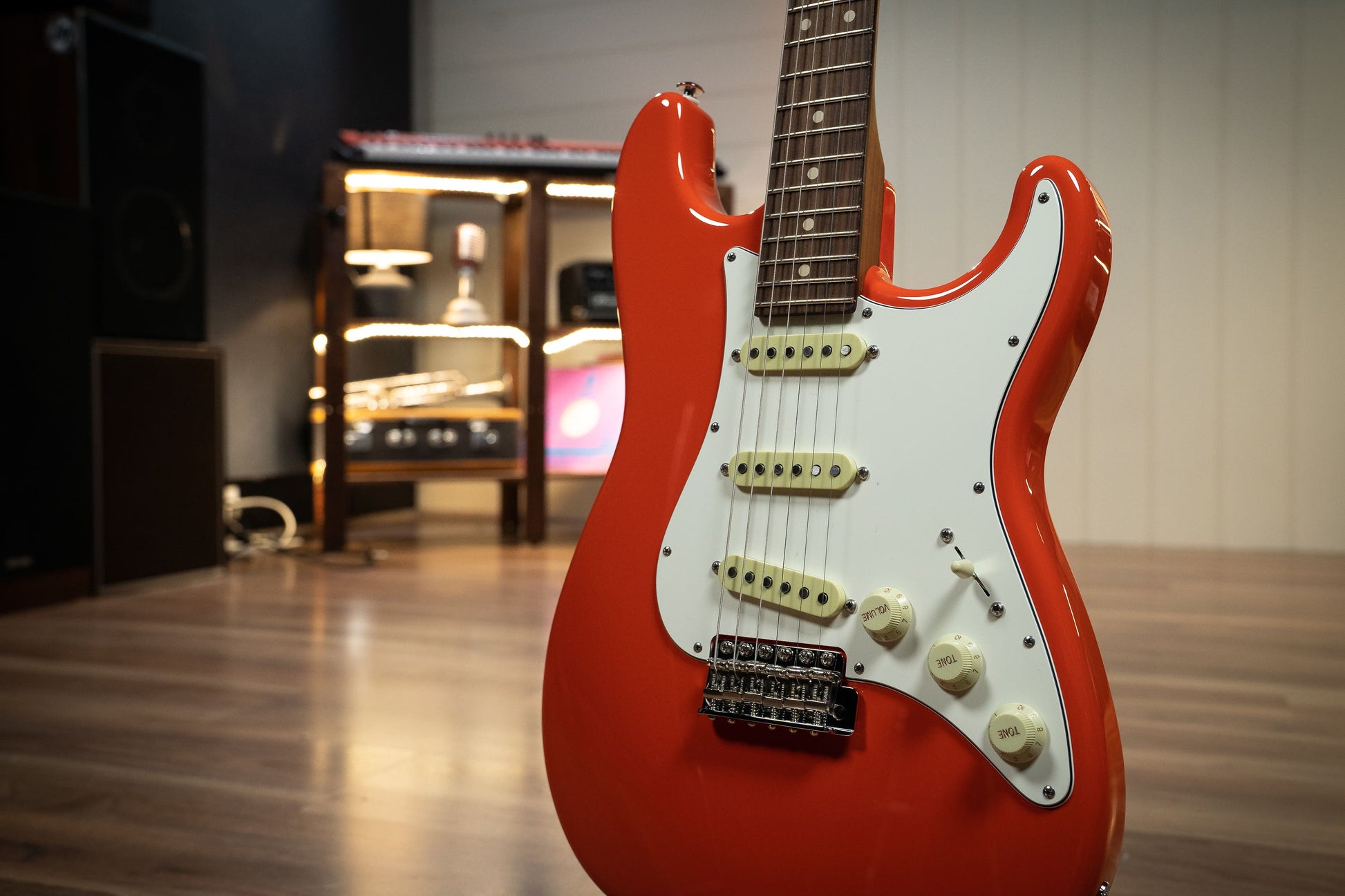 Suhr Scott Henderson Classic S - Fiesta Orange RW