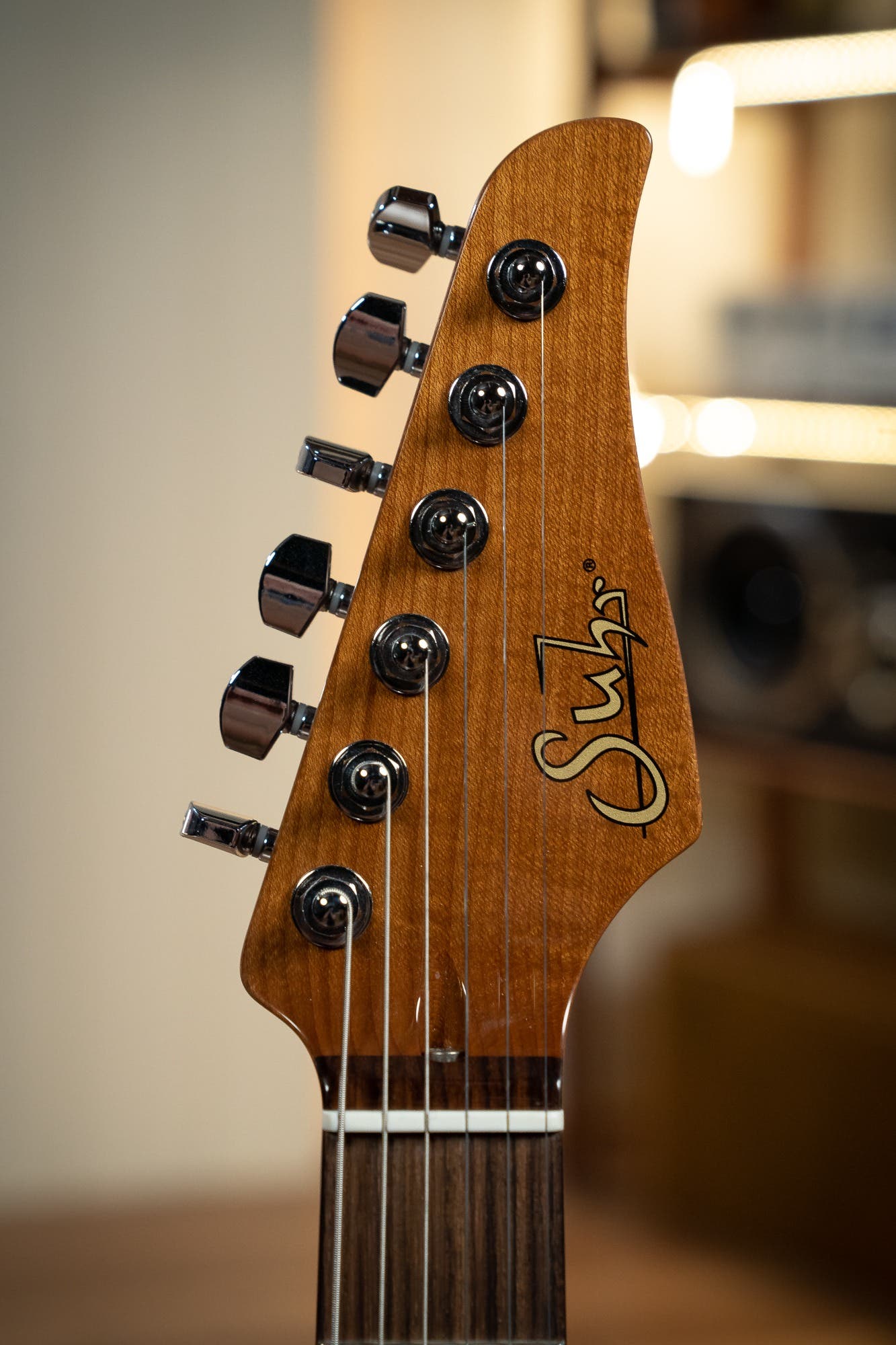 Suhr Scott Henderson Classic S - Fiesta Orange RW