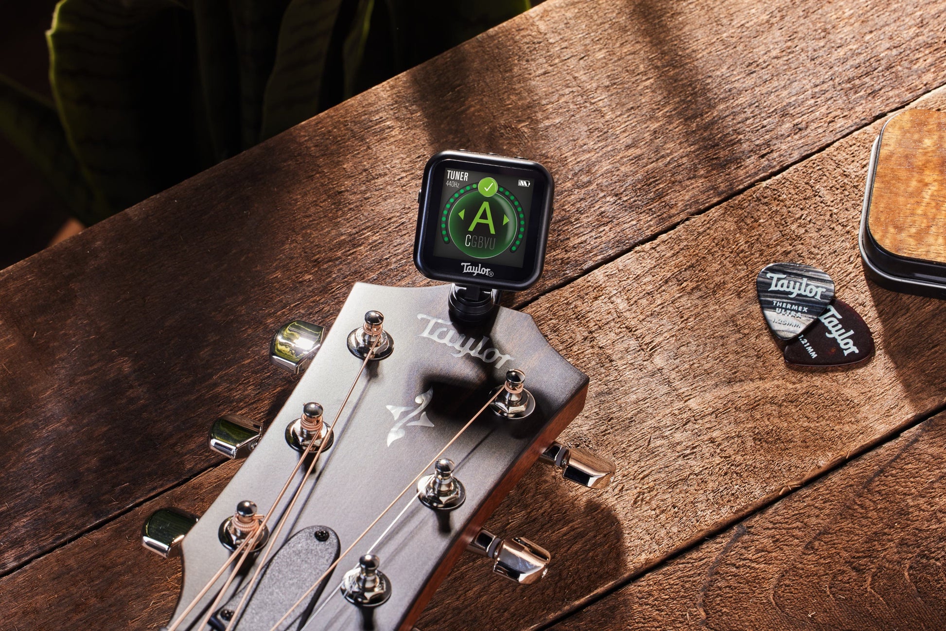 Taylor Beacon 5-mode Clip-on Guitar Tuner