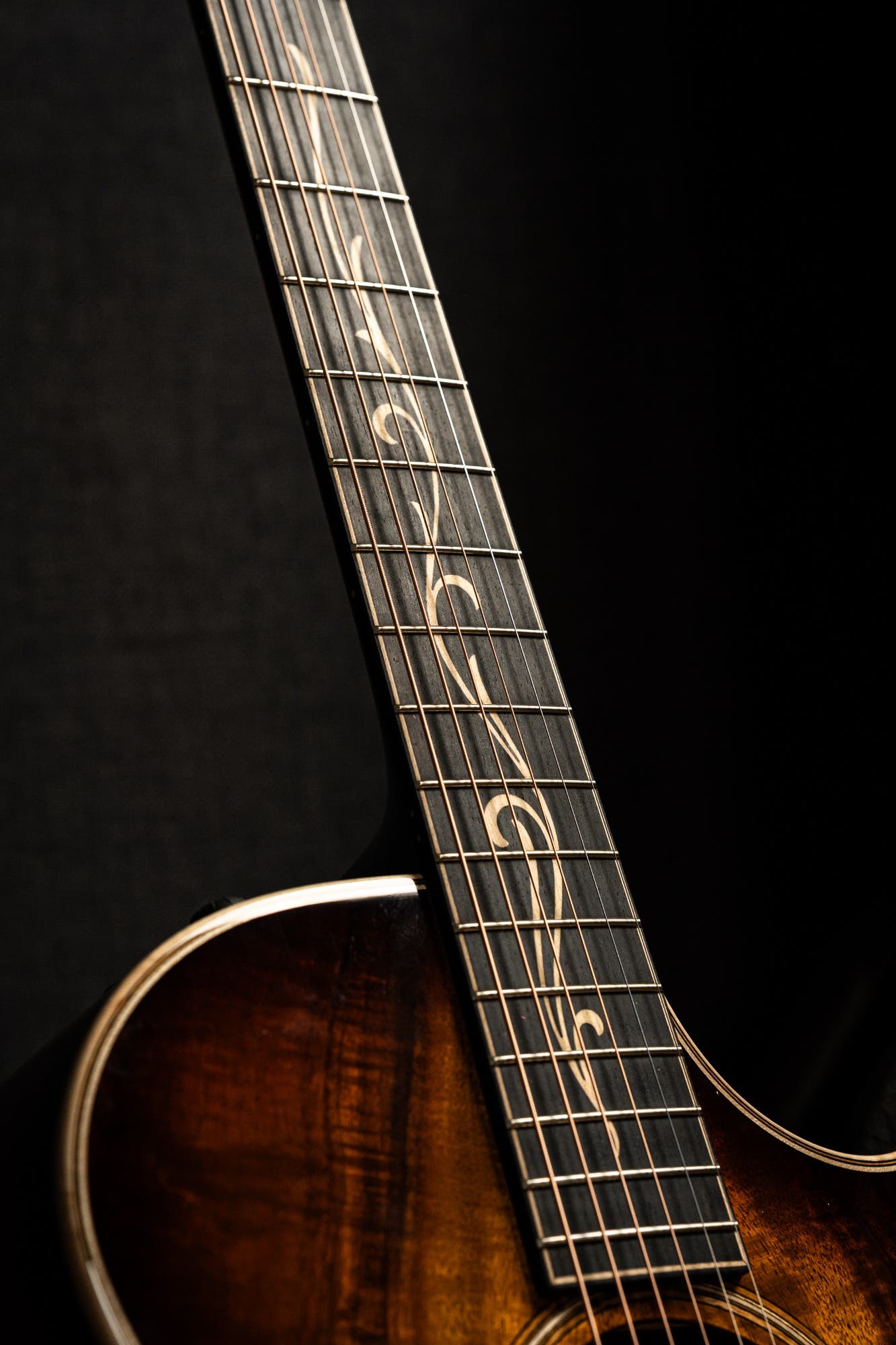 Taylor K22ce 12-Fret Acoustic Electric Guitar w/Case