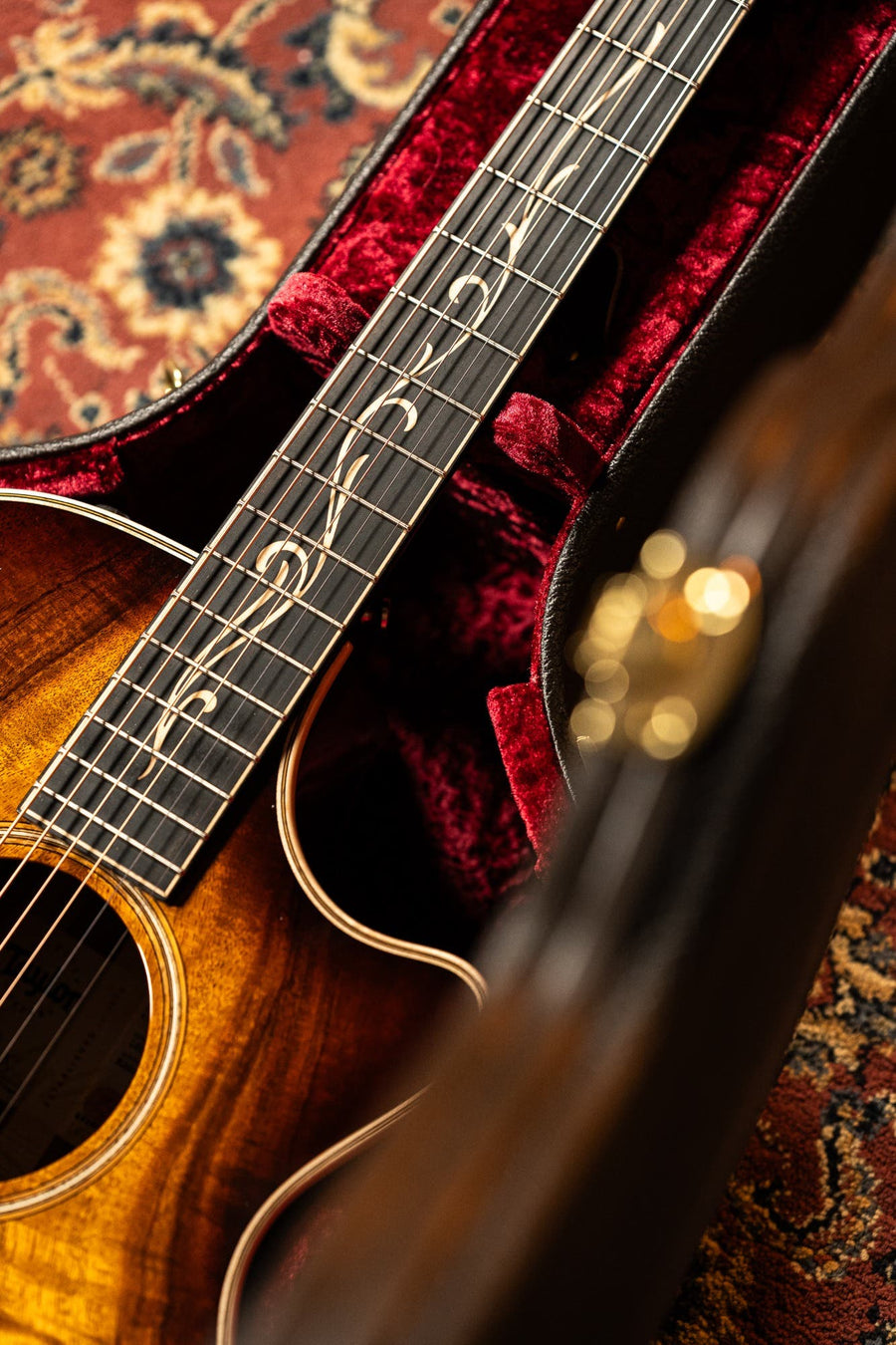 Taylor K22ce 12-Fret Acoustic Electric Guitar w/Case