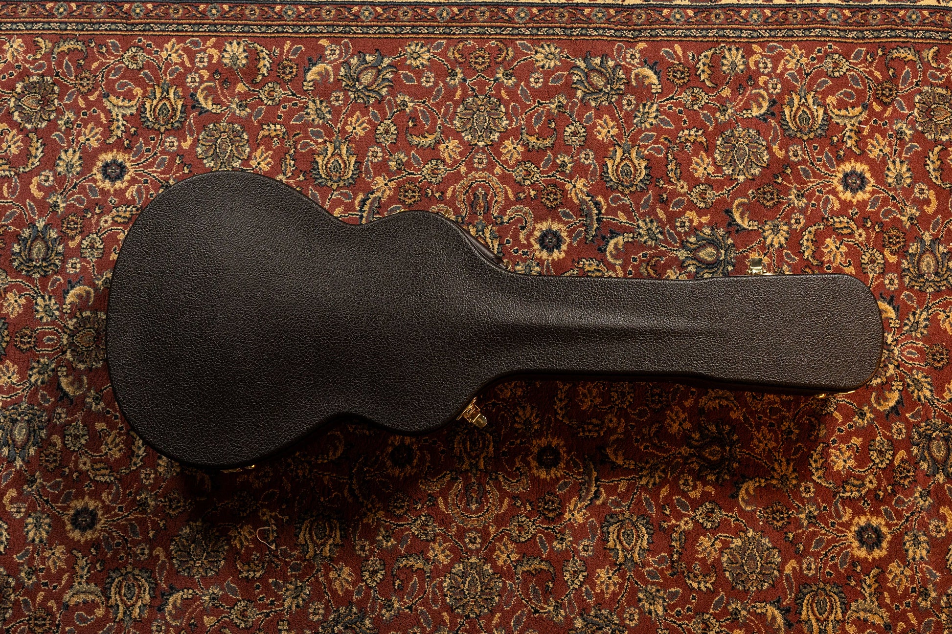 Taylor K22ce 12-Fret Acoustic Electric Guitar w/Case