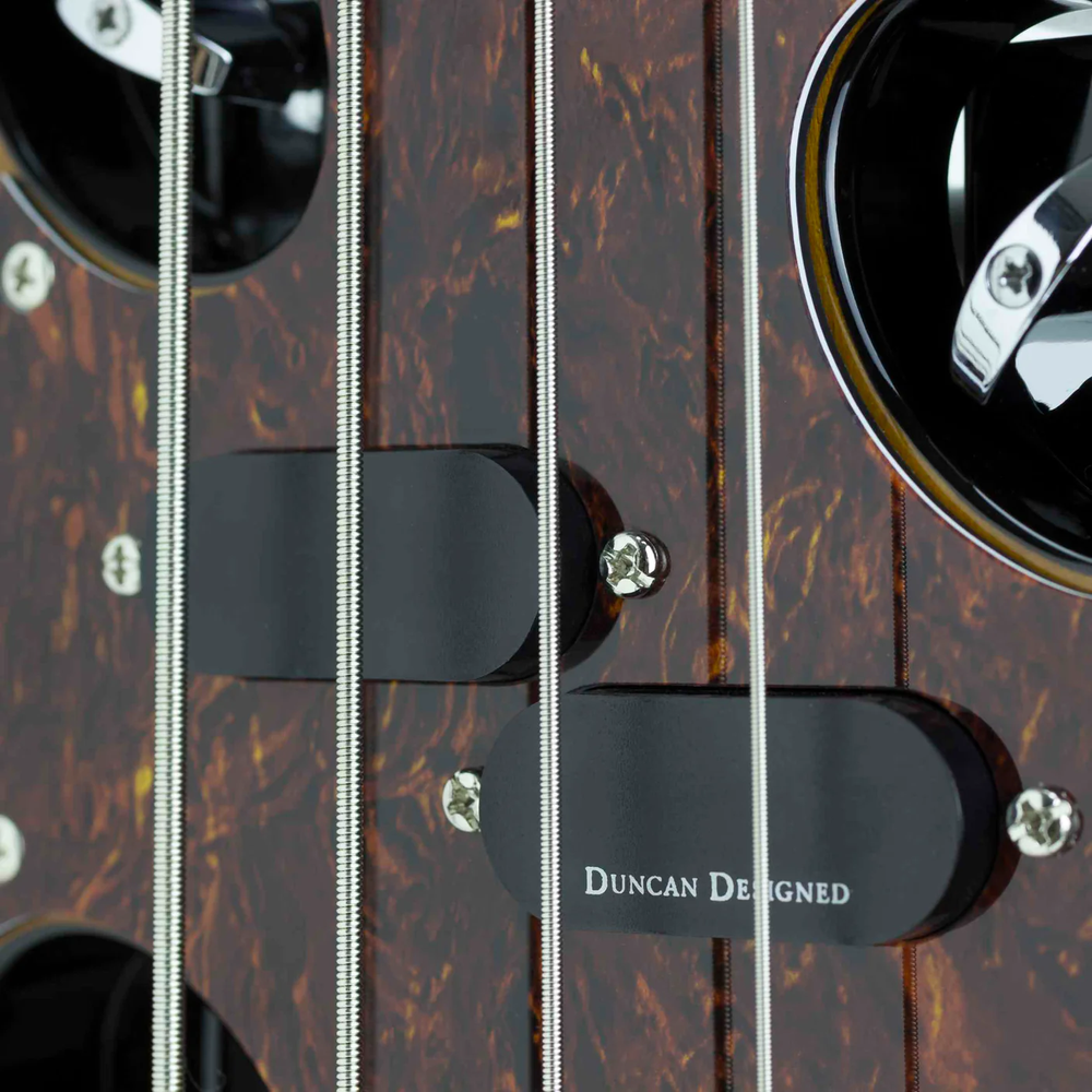 Traveler Guitar TB-4P Bass - Sunburst