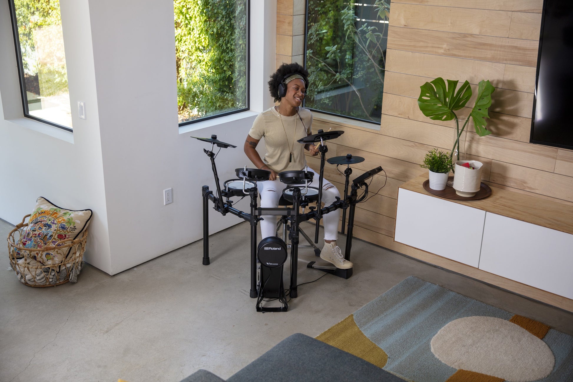 Roland TD-07KV V-Drum Electronic Drum Kit w/Bluetooth