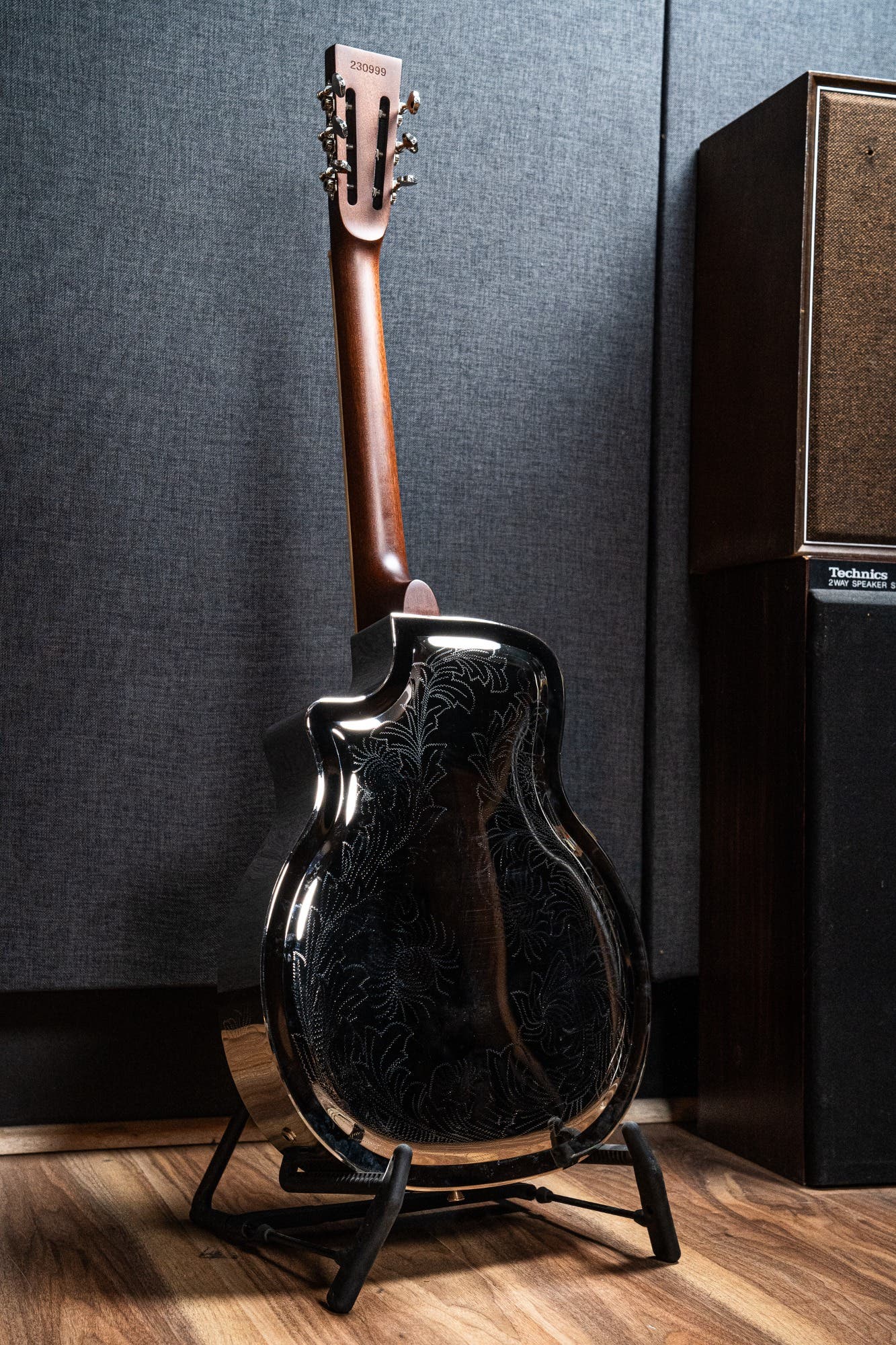 Bourbon Street Tri-Cone Resonator w/Cutaway - Chrysanthemum Etched Pattern (BSR-3C-NC-EN)