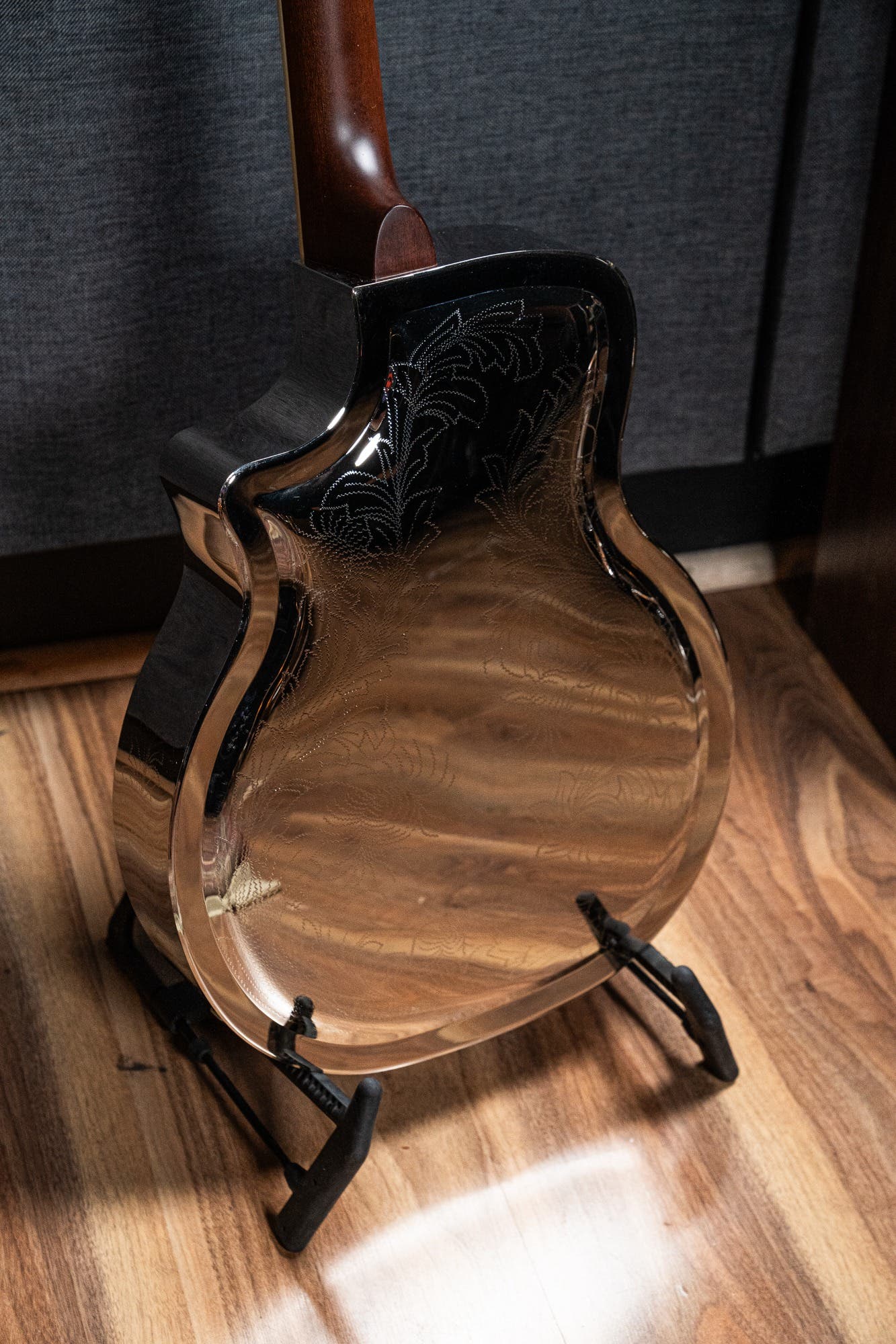 Bourbon Street Tri-Cone Resonator w/Cutaway - Chrysanthemum Etched Pattern (BSR-3C-NC-EN)