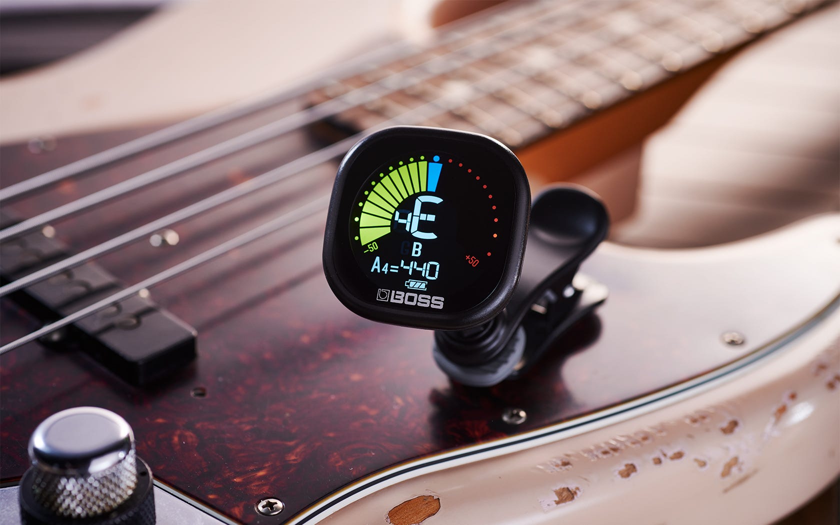 Boss TU-05 Rechargeable Clip-on Tuner