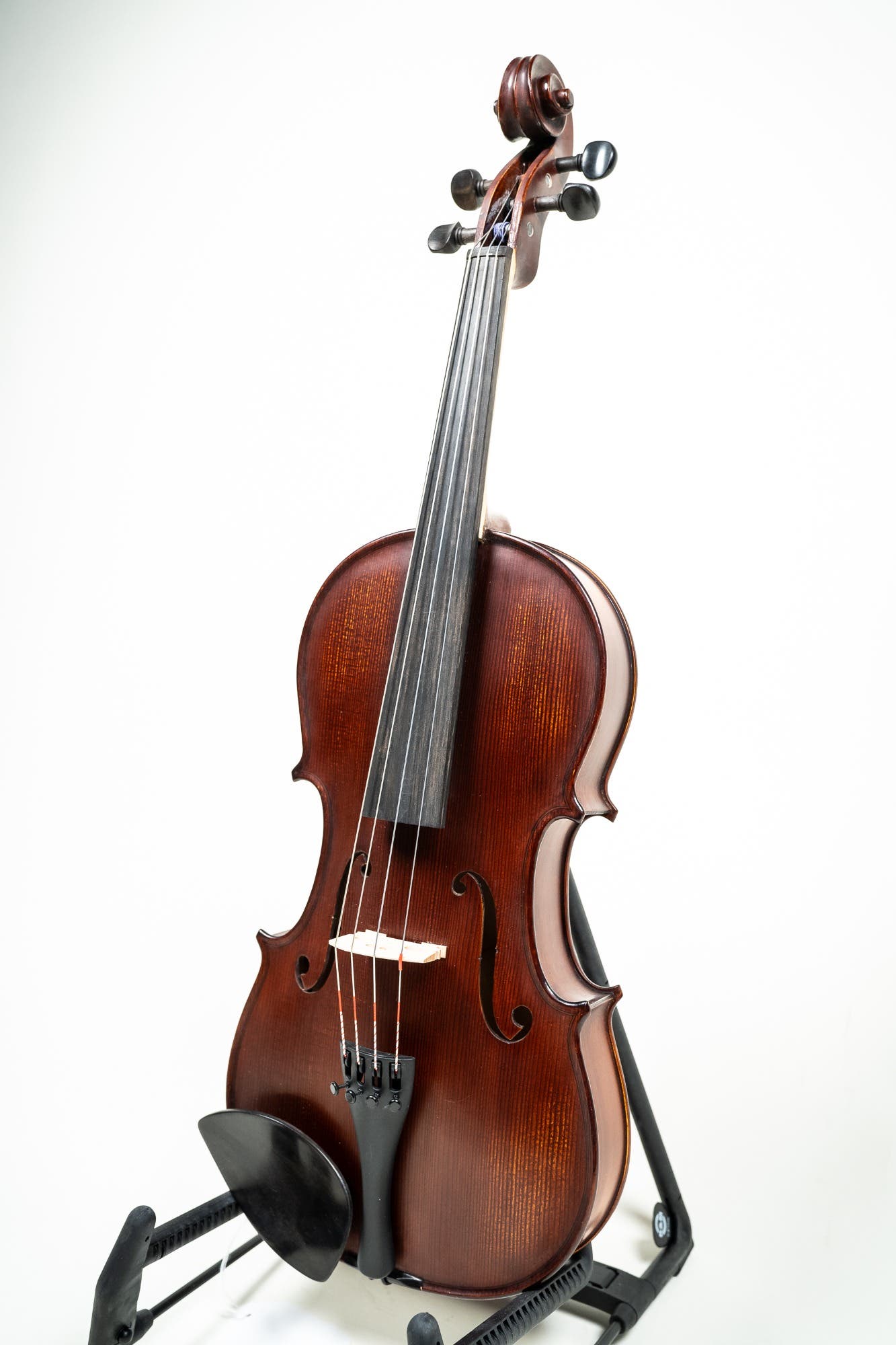 Gliga II 16 Inch Viola Outfit - Dark Antique Finish W/Tonica Strings