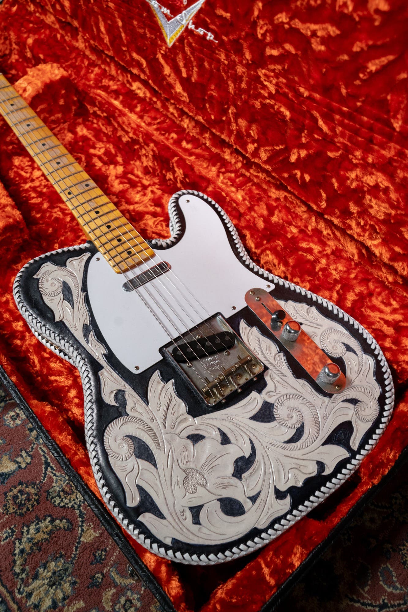 Fender Custom Shop Masterbuilt Waylon Jennings BTB 54' Telecaster Relic - Black and White Tooled Leather over Butterscotch Blonde