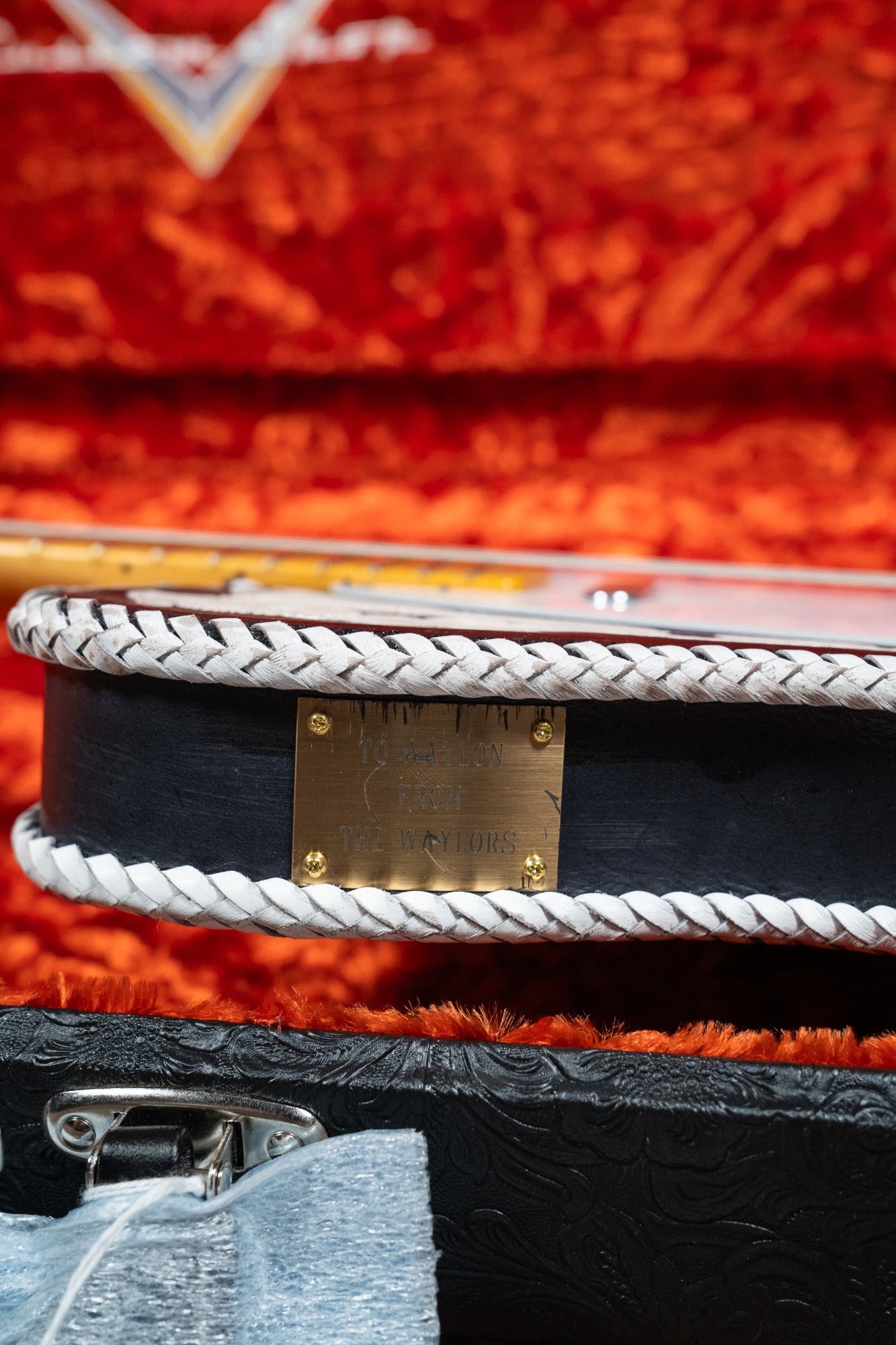Fender Custom Shop Masterbuilt Waylon Jennings BTB 54' Telecaster Relic - Black and White Tooled Leather over Butterscotch Blonde