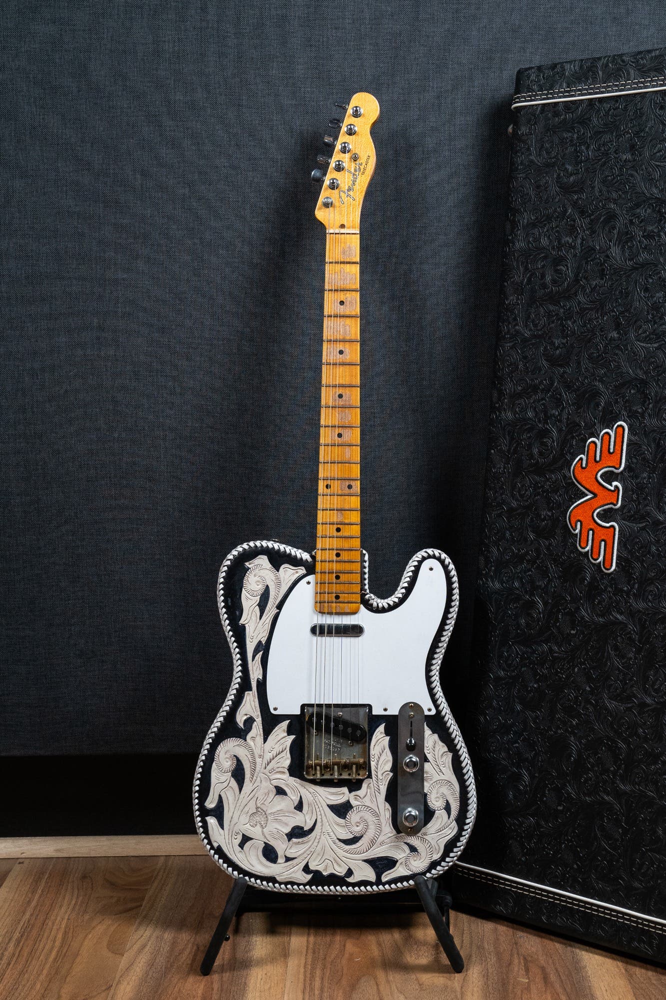 Fender Custom Shop Masterbuilt Waylon Jennings BTB 54' Telecaster Relic - Black and White Tooled Leather over Butterscotch Blonde