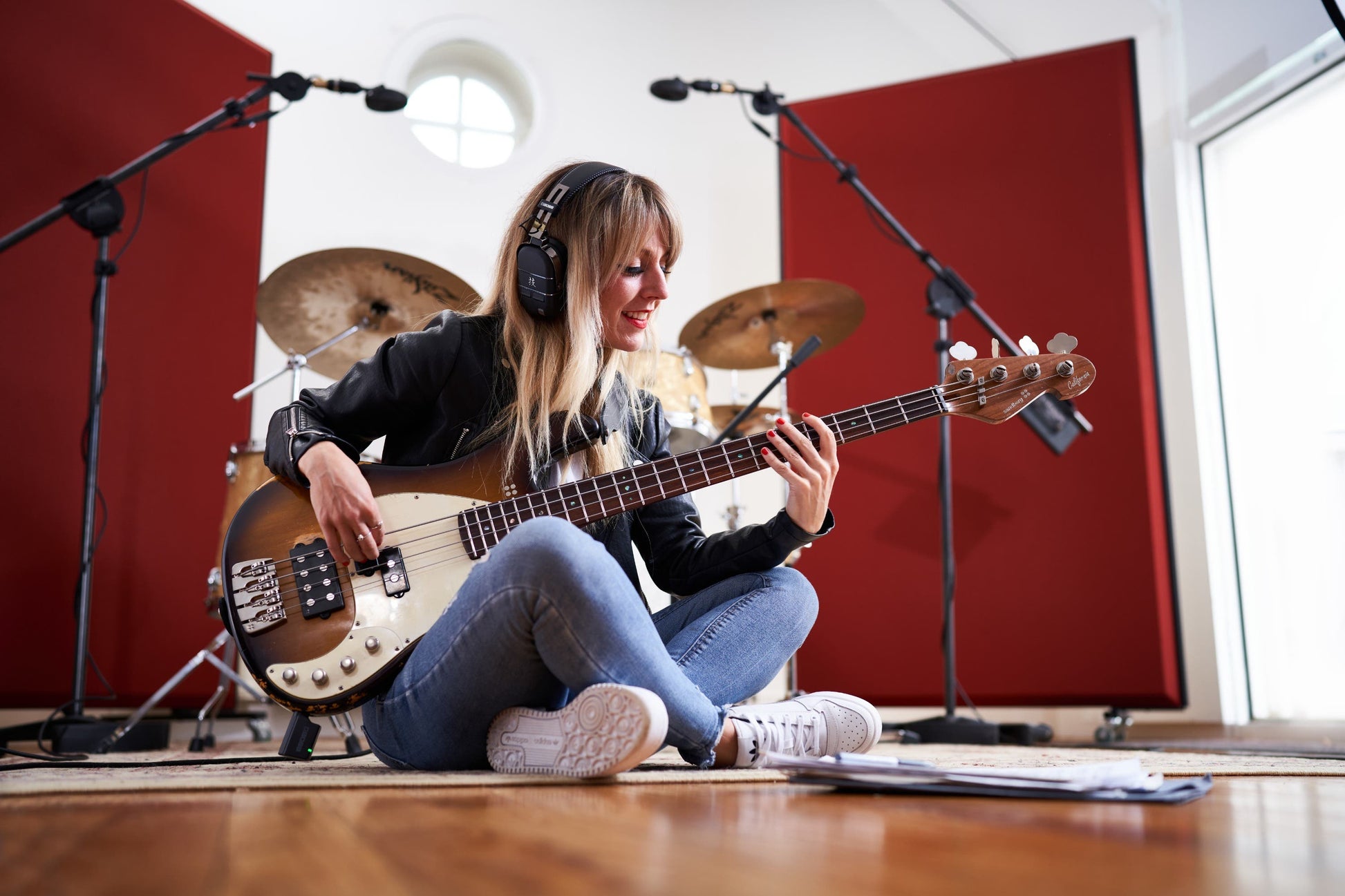 Boss Waza-Air Bass Headphones Wireless Personal Amplification System