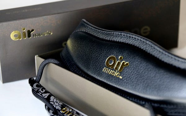 Air Music Saxophone Strap - Black