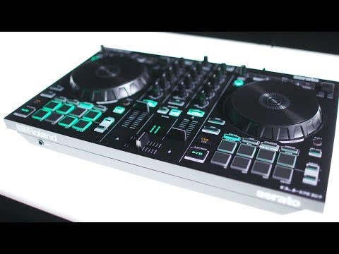 Roland DJ-202 Serato DJ Controller