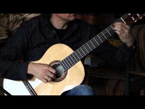 Hofner HF17 Classical Guitar