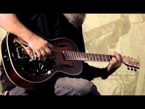 Gretsch G9220 Bobtail Round-Neck Resonator Guitar w/Fishman Pickup - 2-Color Sunburst