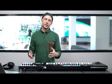 Native Instruments Maschine MK3 Production and Performance System