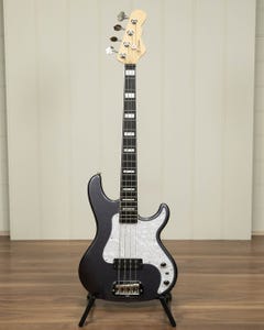 G&L USA Kiloton 4-String Bass w/Case - Graphite Metallic