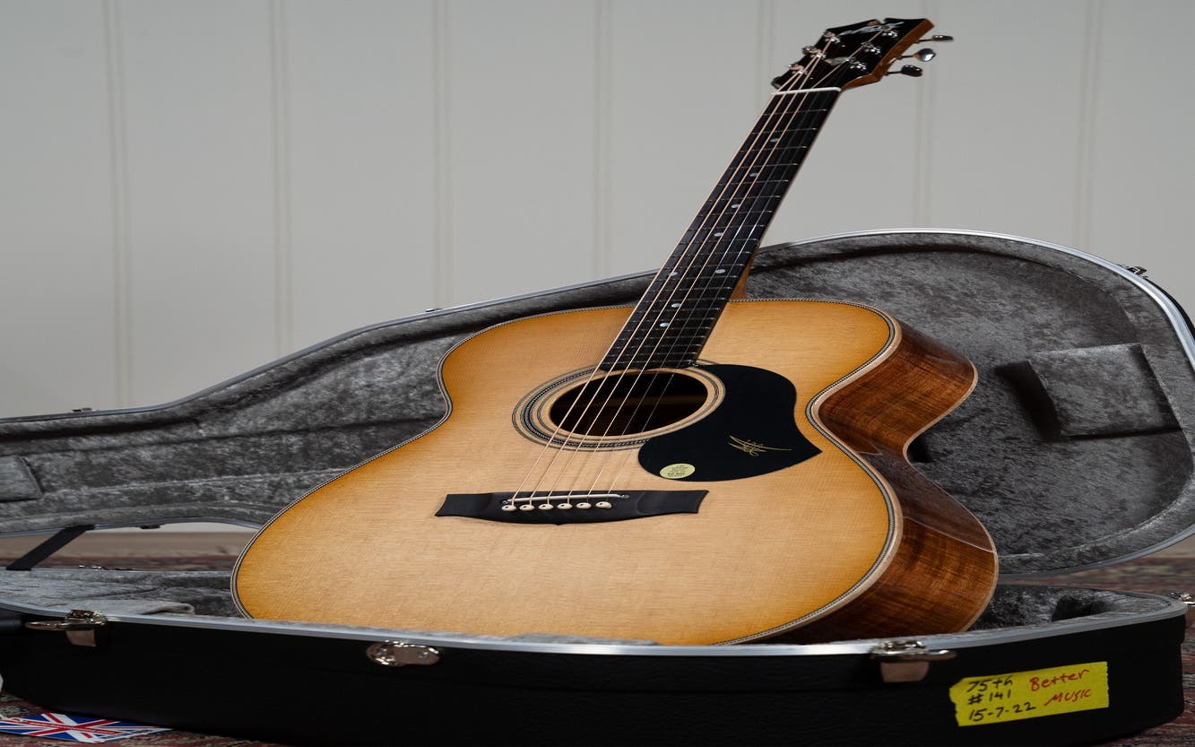 Maton 75th Anniversary Diamond Edition Guitar w/Case - Vintage Amber Sunburst
