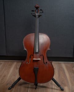 Gliga III 4/4 cello outfit, oil dark antique