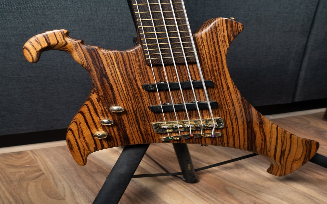 Warwick Signature Buzzard 5-String Bass w/Flight Case - Left Handed - Pre-Owned