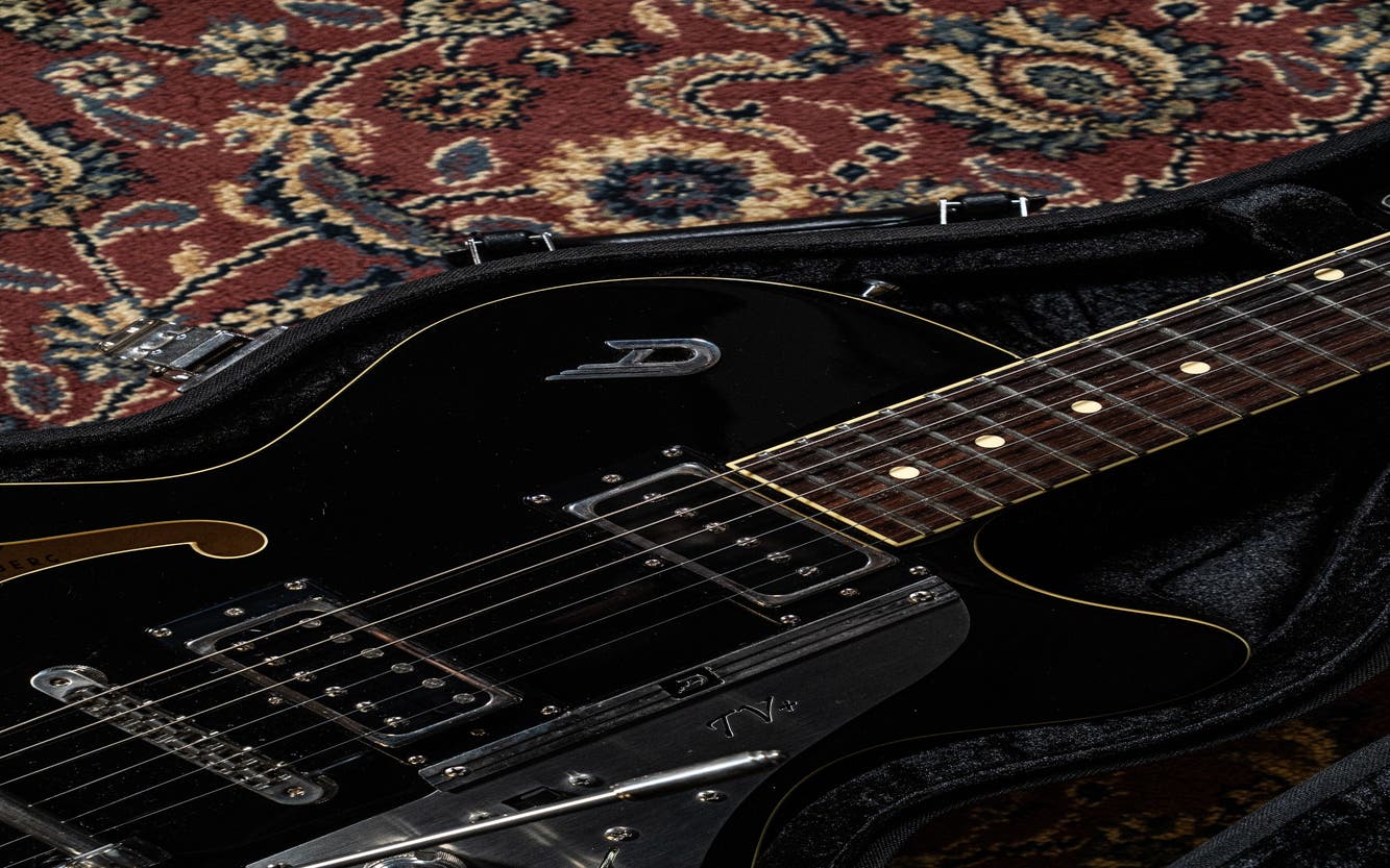 Duesenberg Starplayer TV+ w/Case - Black - Pre-Owned