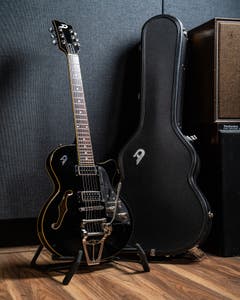 Duesenberg Starplayer TV+ w/Case - Black - Pre-Owned