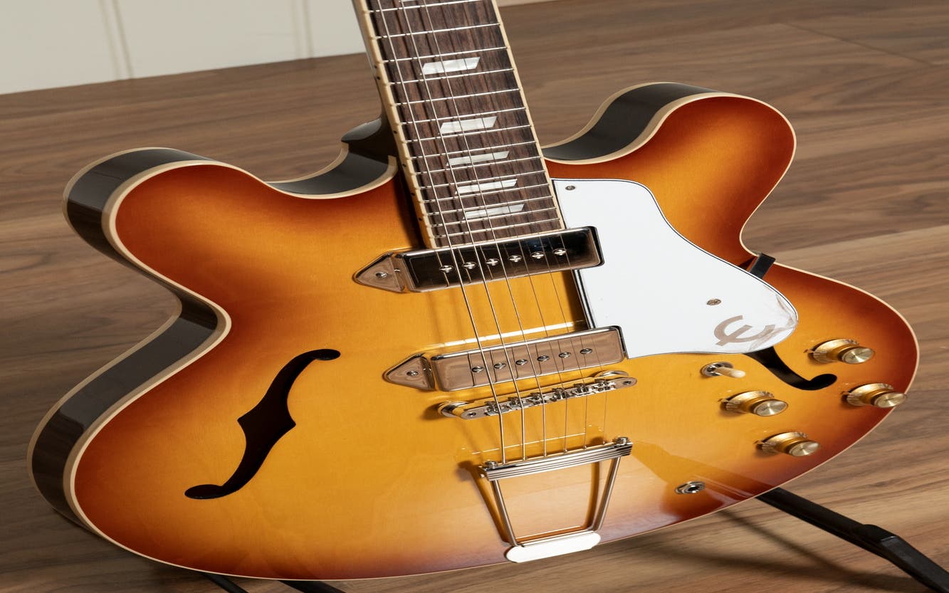 Epiphone USA Casino Hollow-body Electric w/Case - Royal Tan