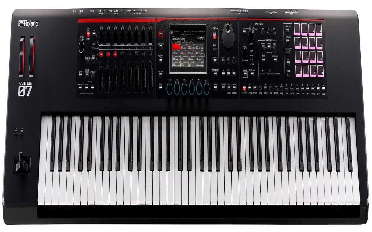 Roland FANTOM-07 Synthesizer Workstation Keyboard