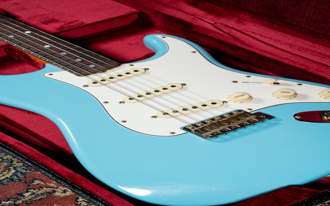 Fender Custom Shop Limited Edition Fat '64 Stratocaster - Journeyman Relic - Aged Daphne Blue RW (#L11639)