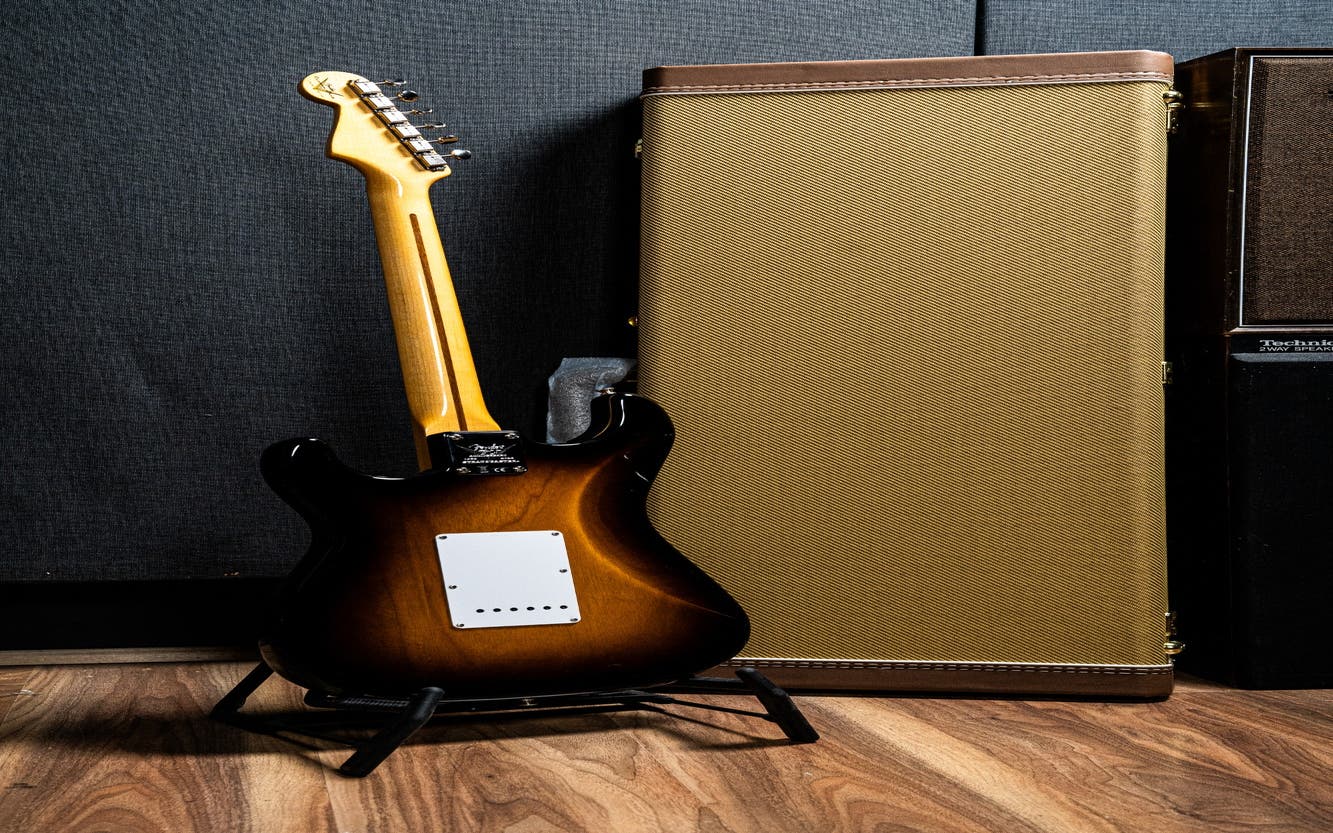 Fender Limited Edition 70th Anniversary 1954 Stratocaster  - NOS - Wide-Fade 2-Color Sunburst